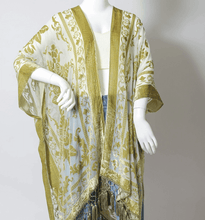 Eliza Burnout Velvet Kimono