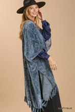 Felicity Burnout Velvet Kimono