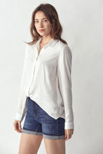 Jillian Classic Linen Shirt